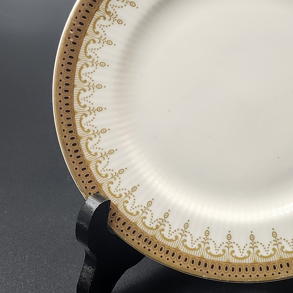 Paragon Athena Bread and Butter plate - Picture 5 of 10